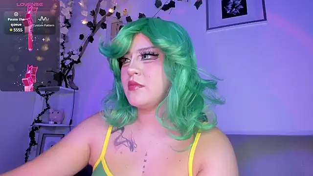 Lilith Asami online show from 03.07.25