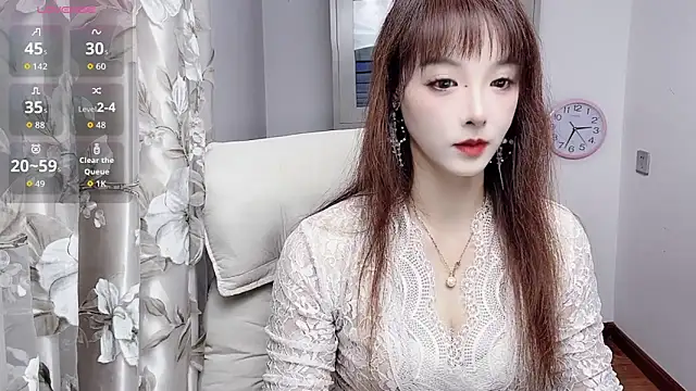 Snapshot of NINIbaby-99 chatting on 09.22.25 NINIbaby-99 online show from 09.22.25