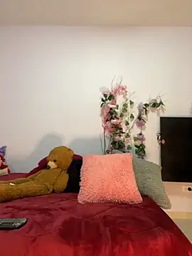 kymmgolden online show from 09.10.25