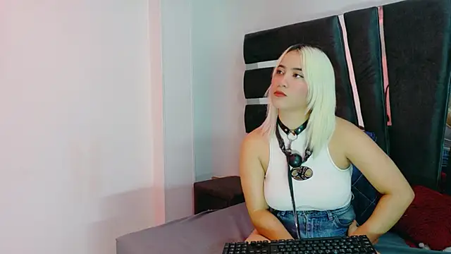 AliceandMax online show from 03.07.26