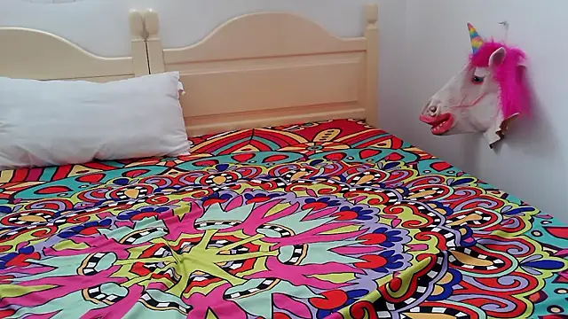 Snapshot of Happygio chatting on 09.19.25 Happygio online show from 09.19.25