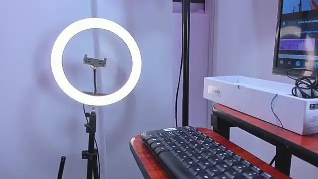 Snapshot of meggan_77 chatting on 01.26.25 meggan 77 online show from 01.26.25