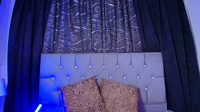 Snapshot of meggan_77 chatting on 10.03.25 meggan 77 online show from 10.03.25