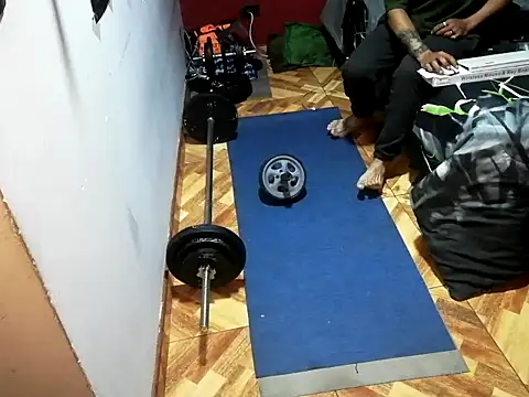 Snapshot of rolobot chatting on 10.09.25 rolobot online show from 10.09.25