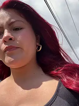 Snapshot of lia_moon77 chatting on 01.22.25 lia moon77 online show from 01.22.25