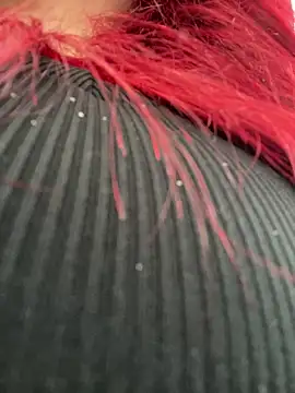 Snapshot of lia_moon77 chatting on 11.30.25 lia moon77 online show from 11.30.25