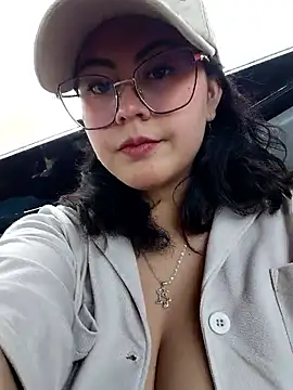 lara moon25 online show from 01.10.26