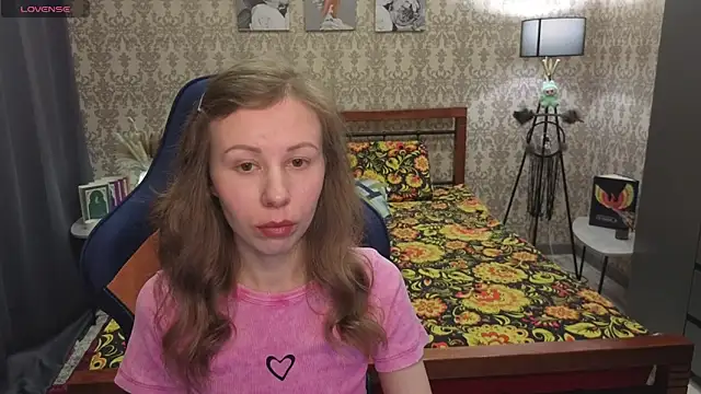 Snapshot of Lill_Mary chatting on 02.05.26 Lill Mary online show from 02.05.26