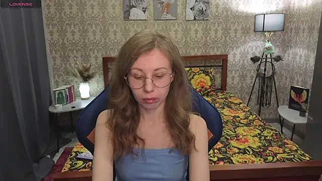 Snapshot of Lill_Mary chatting on 02.07.26 Lill Mary online show from 02.07.26