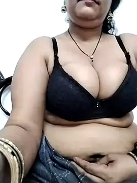 Snapshot of Nyra-23 chatting on 02.26.25 Nyra-23 online show from 02.26.25