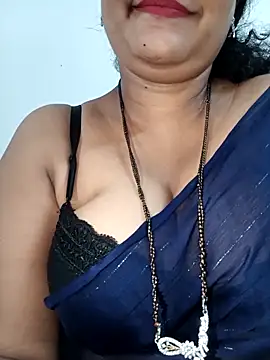 Snapshot of Nyra-23 chatting on 09.21.25 Nyra-23 online show from 09.21.25