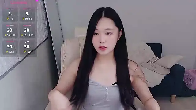 Snapshot of who_Lilly chatting on 10.09.25 who Lilly online show from 10.09.25