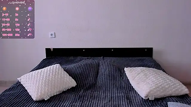 LittleKiitten online show from 12.06.24