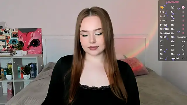 Snapshot of LittleKiitten chatting on 07.24.26 LittleKiitten online show from 07.24.26