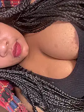 Snapshot of vic_pretynhaa chatting on 10.01.25 vic pretynhaa online show from 10.01.25