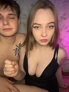 Family-Mm1 online show from 04.17.26