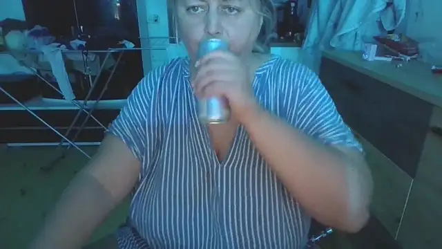 Snapshot of Meliss_Official9 chatting on 03.03.25 Meliss Official9 online show from 03.03.25