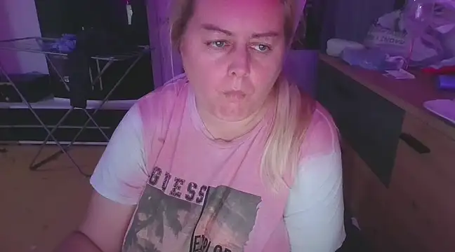 Snapshot of Meliss_Official9 chatting on 03.07.25 Meliss Official9 online show from 03.07.25