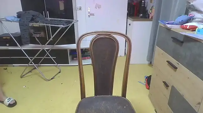 Snapshot of Meliss_Official9 chatting on 03.08.25 Meliss Official9 online show from 03.08.25