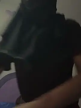 Snapshot of MARYADSUARD chatting on 11.22.25 MARYADSUARD online show from 11.22.25