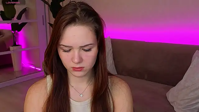 LindaRobertz online show from 11.29.25