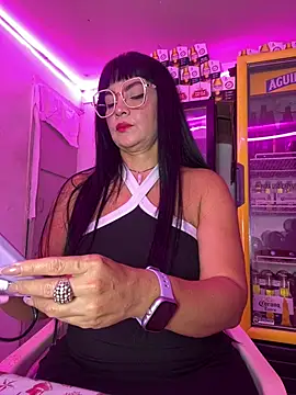 Hot beauty   online show from 02.07.26