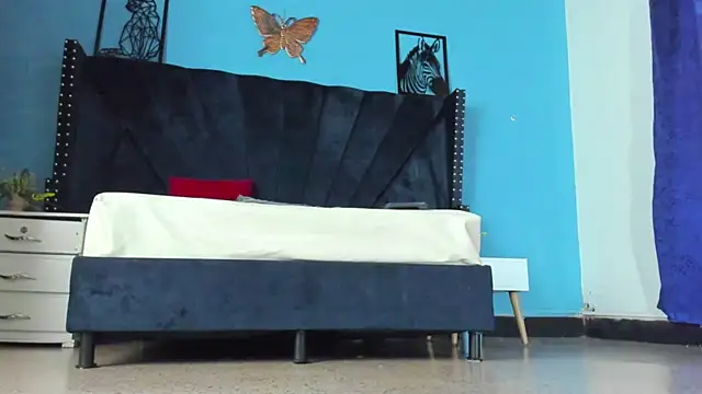 MAISE HILL1 online show from 02.13.25