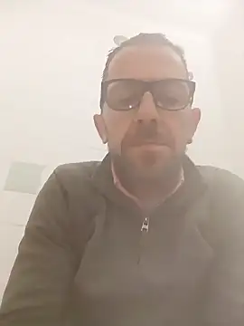 jonyfree1978 online show from 12.25.24