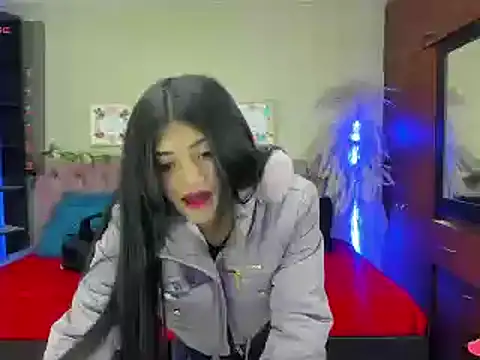 Lia Keen online show from 03.08.25