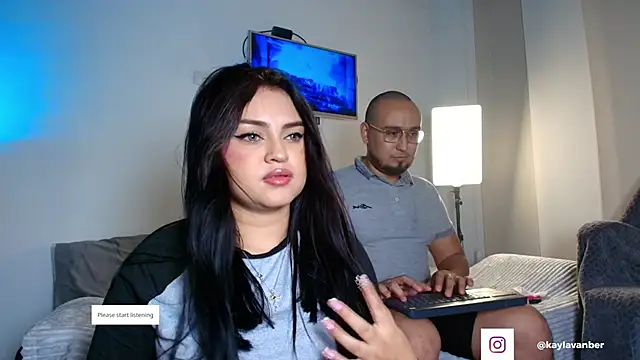 Snapshot of XXCOUPLESSEX chatting on 11.30.25 XXCOUPLESSEX online show from 11.30.25