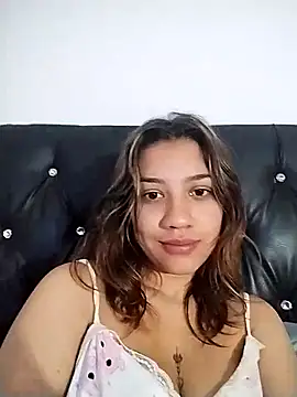 Snapshot of nina_carther chatting on 01.10.25 nina carther online show from 01.10.25