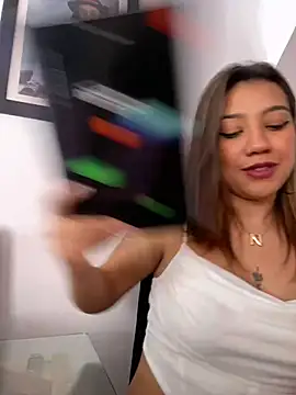 Snapshot of nina_carther chatting on 01.20.25 nina carther online show from 01.20.25