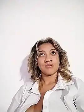 Snapshot of nina_carther chatting on 02.28.25 nina carther online show from 02.28.25