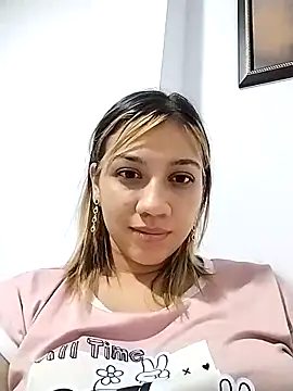 Snapshot of nina_carther chatting on 03.19.25 nina carther online show from 03.19.25