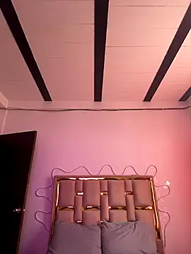 Snapshot of nina_carther chatting on 09.12.25 nina carther online show from 09.12.25