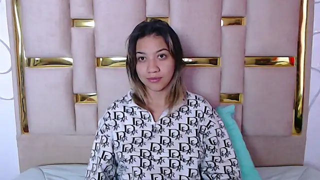 Snapshot of nina_carther chatting on 10.12.25 nina carther online show from 10.12.25