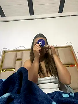 Snapshot of nina_carther chatting on 10.24.25 nina carther online show from 10.24.25