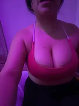 Snapshot of hannahcdmx chatting on 06.30.26 hannahcdmx online show from 06.30.26