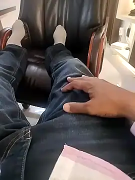 Delhi28 online show from 06.17.26