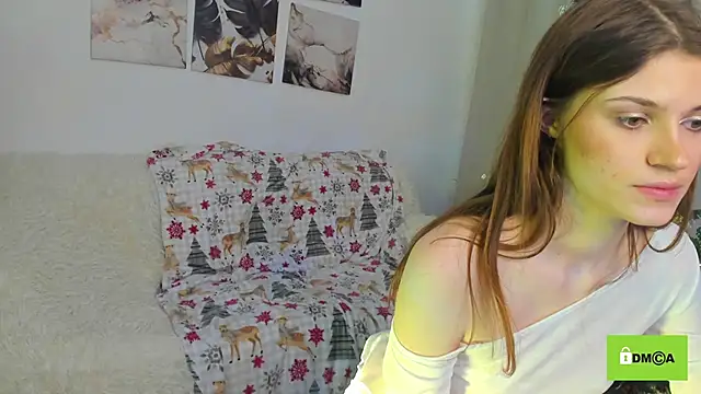 Hello Vivienne online show from 12.28.24