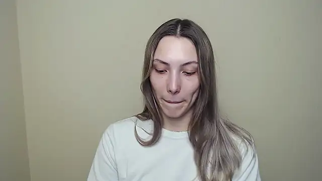 VanessaMay  online show from 02.11.26