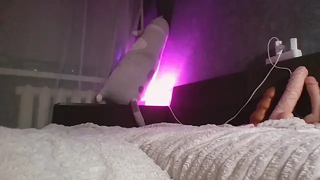 Hungry  Puppy online show from 09.13.25