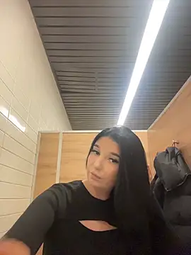 Tisha Busty online show from 11.26.25