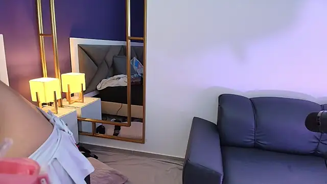 Snapshot of brigiitte_rohan chatting on 10.21.25 brigiitte rohan online show from 10.21.25