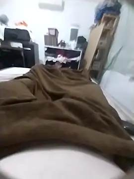 Snapshot of luluankle chatting on 09.15.25 luluankle online show from 09.15.25