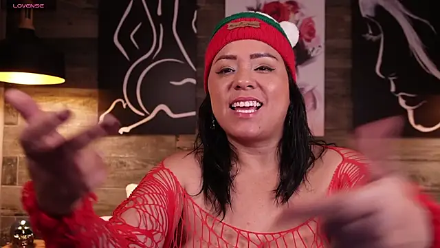 Snapshot of DanyAndAlexa chatting on 12.27.24 DanyAndAlexa online show from 12.27.24