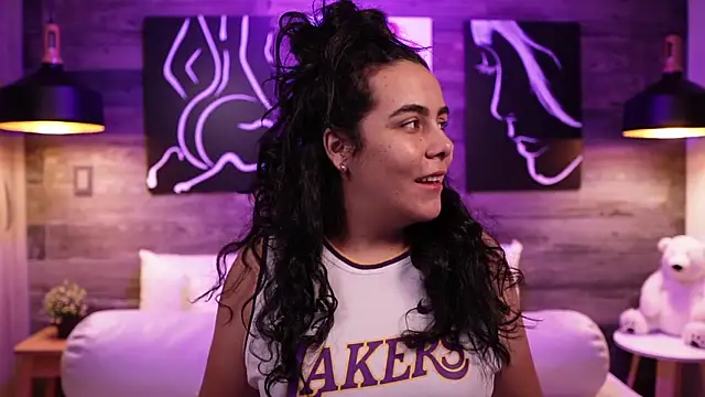 Snapshot of DanyAndAlexa chatting on 03.01.25 DanyAndAlexa online show from 03.01.25