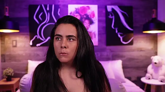 Snapshot of DanyAndAlexa chatting on 03.04.25 DanyAndAlexa online show from 03.04.25