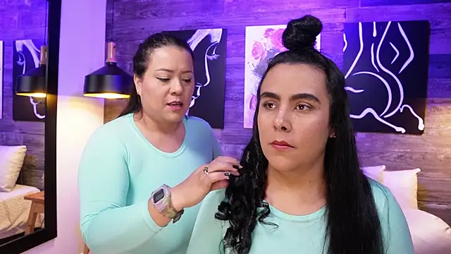 Snapshot of DanyAndAlexa chatting on 10.22.25 DanyAndAlexa online show from 10.22.25