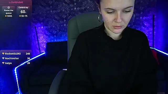 MaribelRiverr  online show from 01.13.25